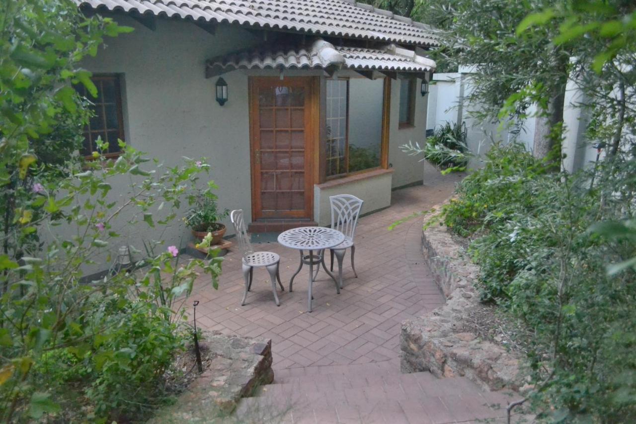 Lydall Wild Tranquil Garden Suites Johannesburgo Exterior foto